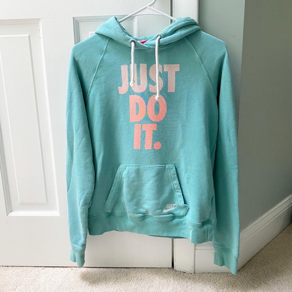 Nike Hoodie, size S